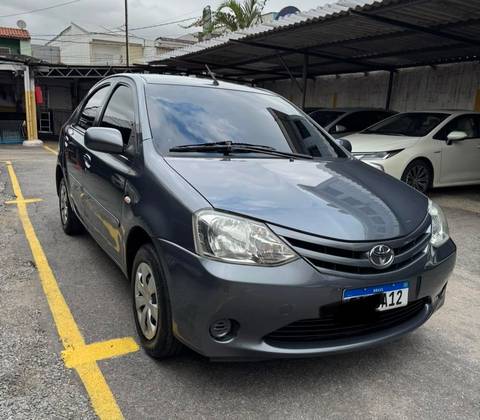 TOYOTA ETIOS 1.5 XS SEDAN 16V FLEX 4P MANUAL TOYOTA ETIOS 1.5 XS SEDAN 16V FLEX 4P MANUAL